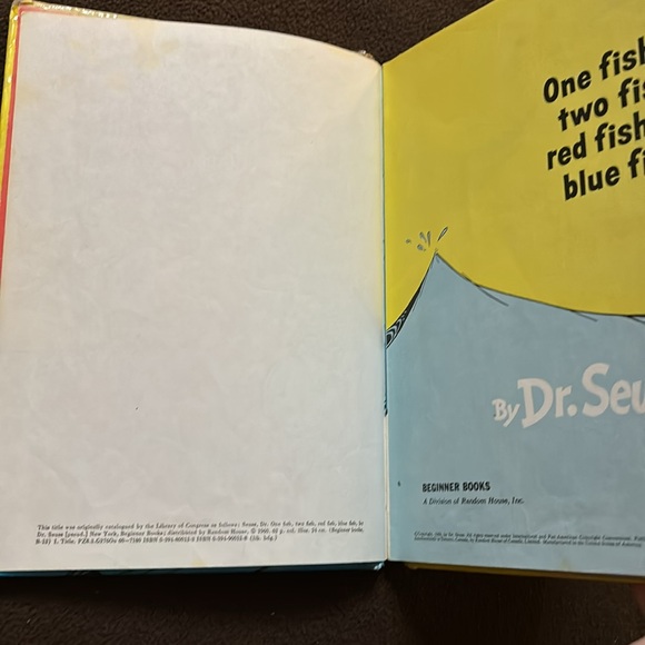 One fish two fish red fish blue fish hardback book by Dr Seuss - Picture 4 of 5